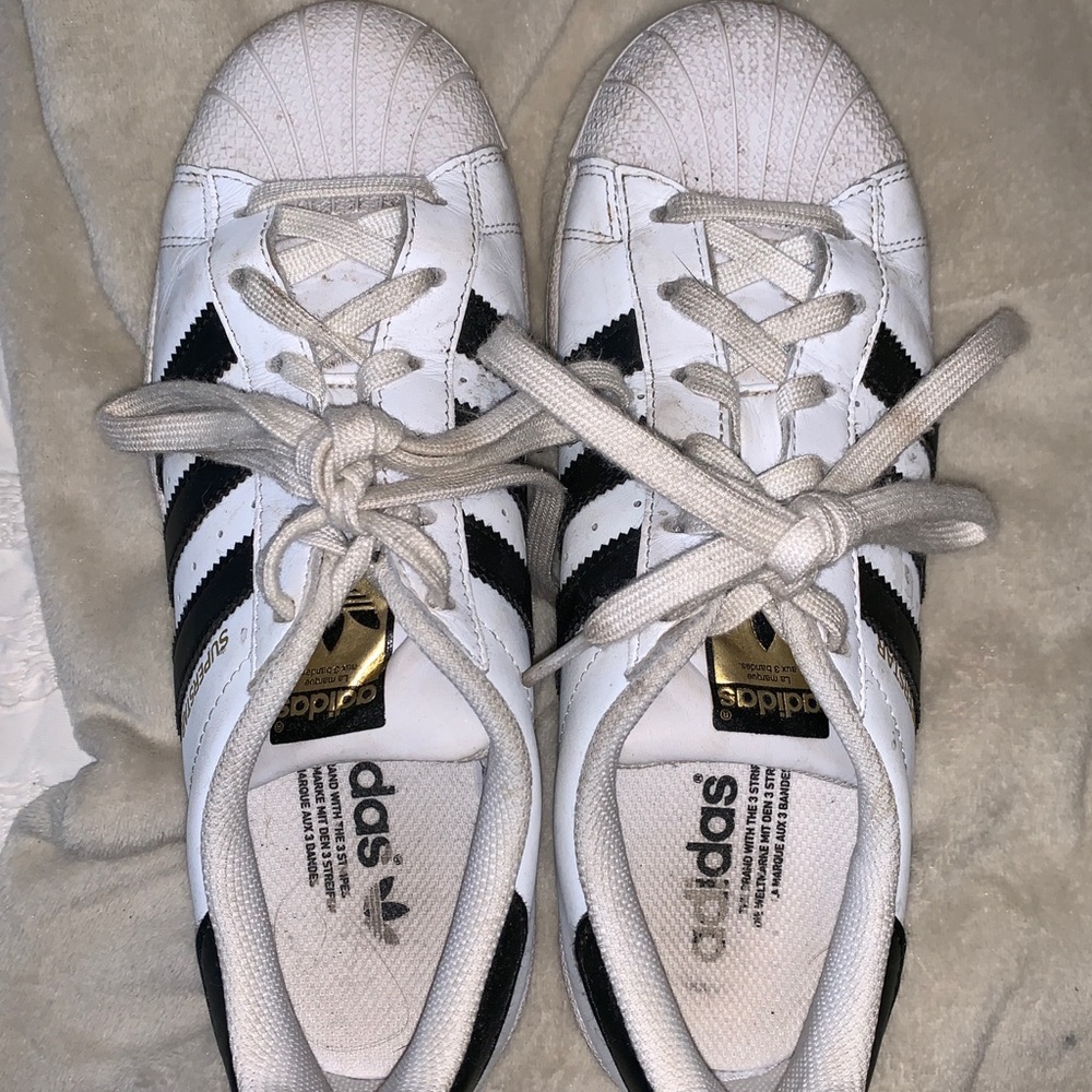 Adidas Superstar Sneakers